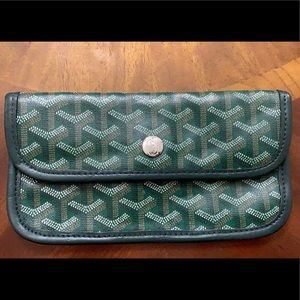 100% Authentic Goyard pouchette